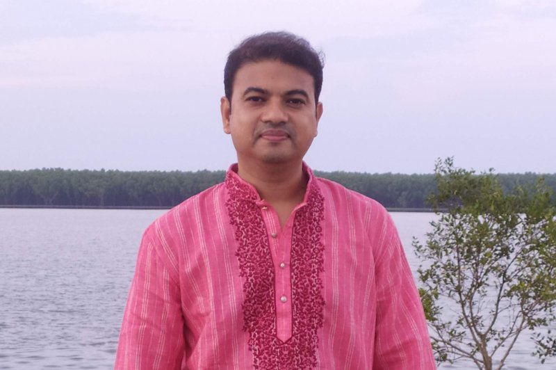 Dr. Shekhar
